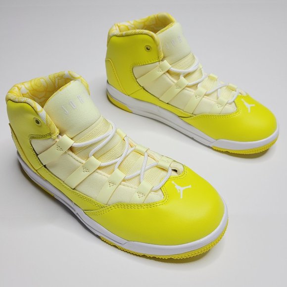 yellow jordan max aura